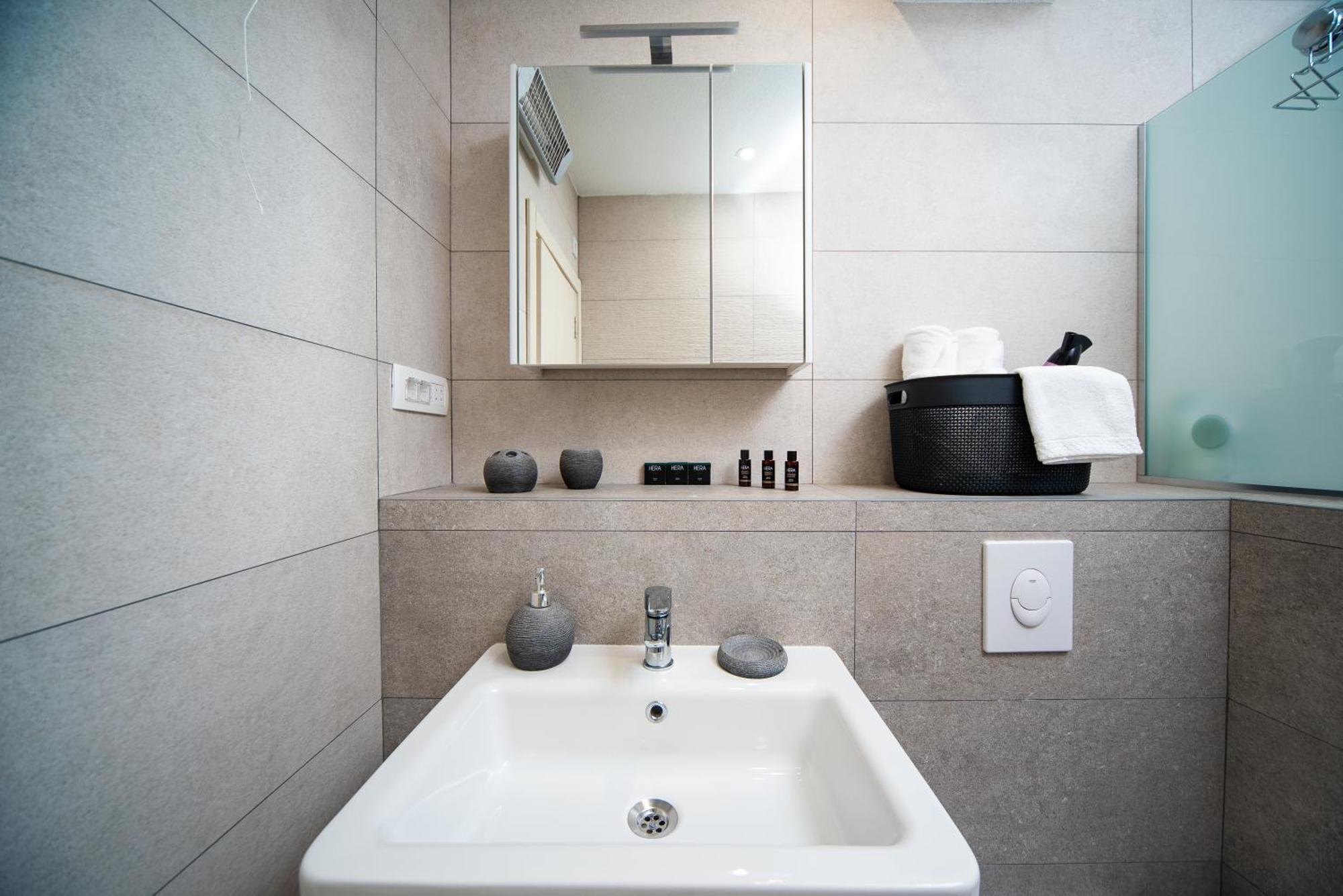 Dusan Residency Котор Экстерьер фото